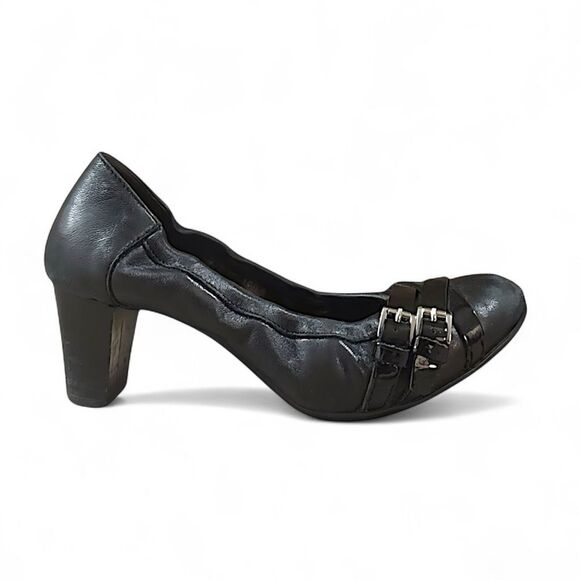 AGL Attilio Giusti Leombruni Leather Buckle Detail Black Pumps - Picture 1 of 16